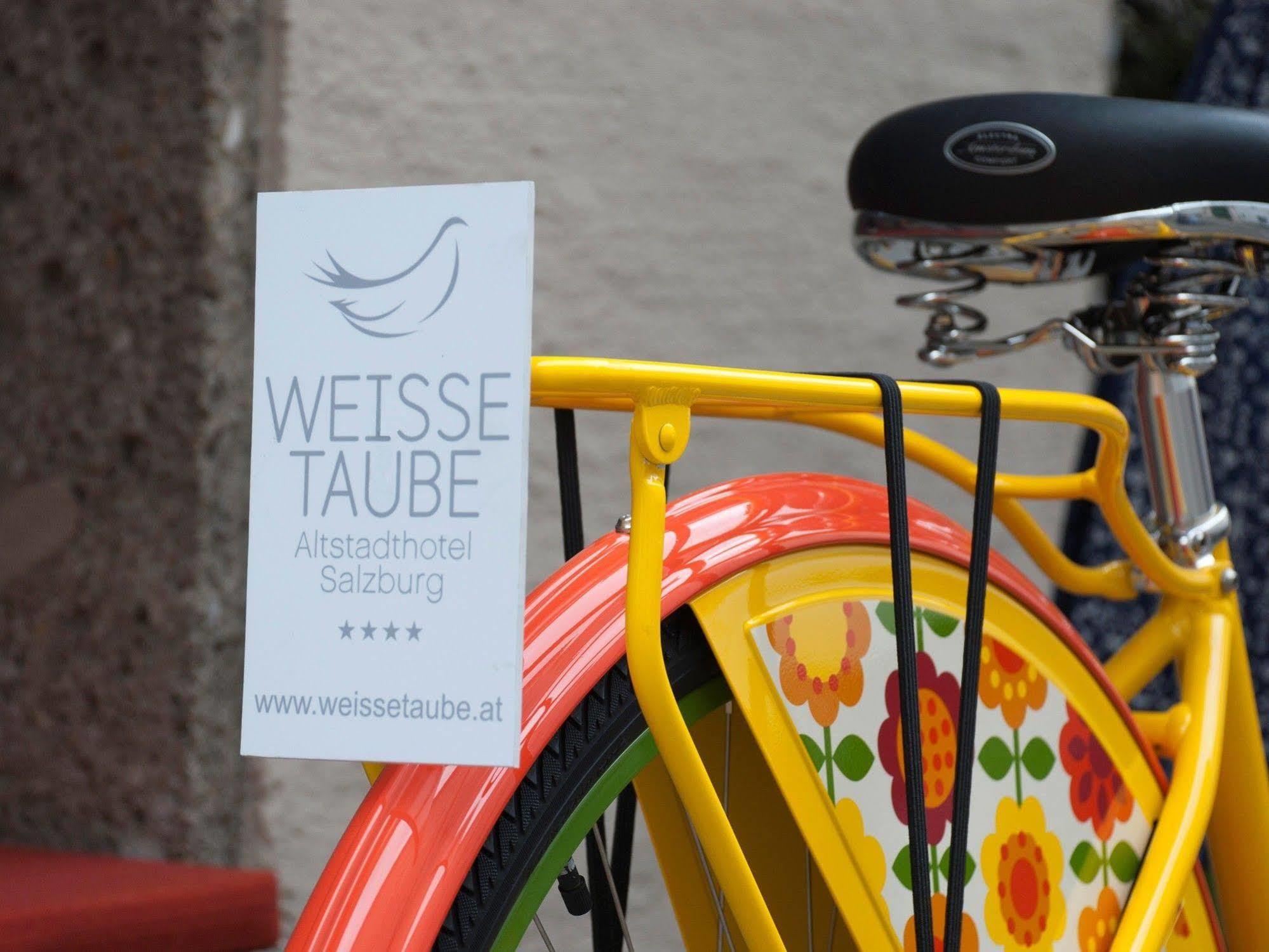 Altstadthotel Weisse Taube Salzburgo Exterior foto